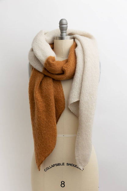 Leto Accessories - Trendy Cozy Colorblock Scarf – Double-Tone Comfort